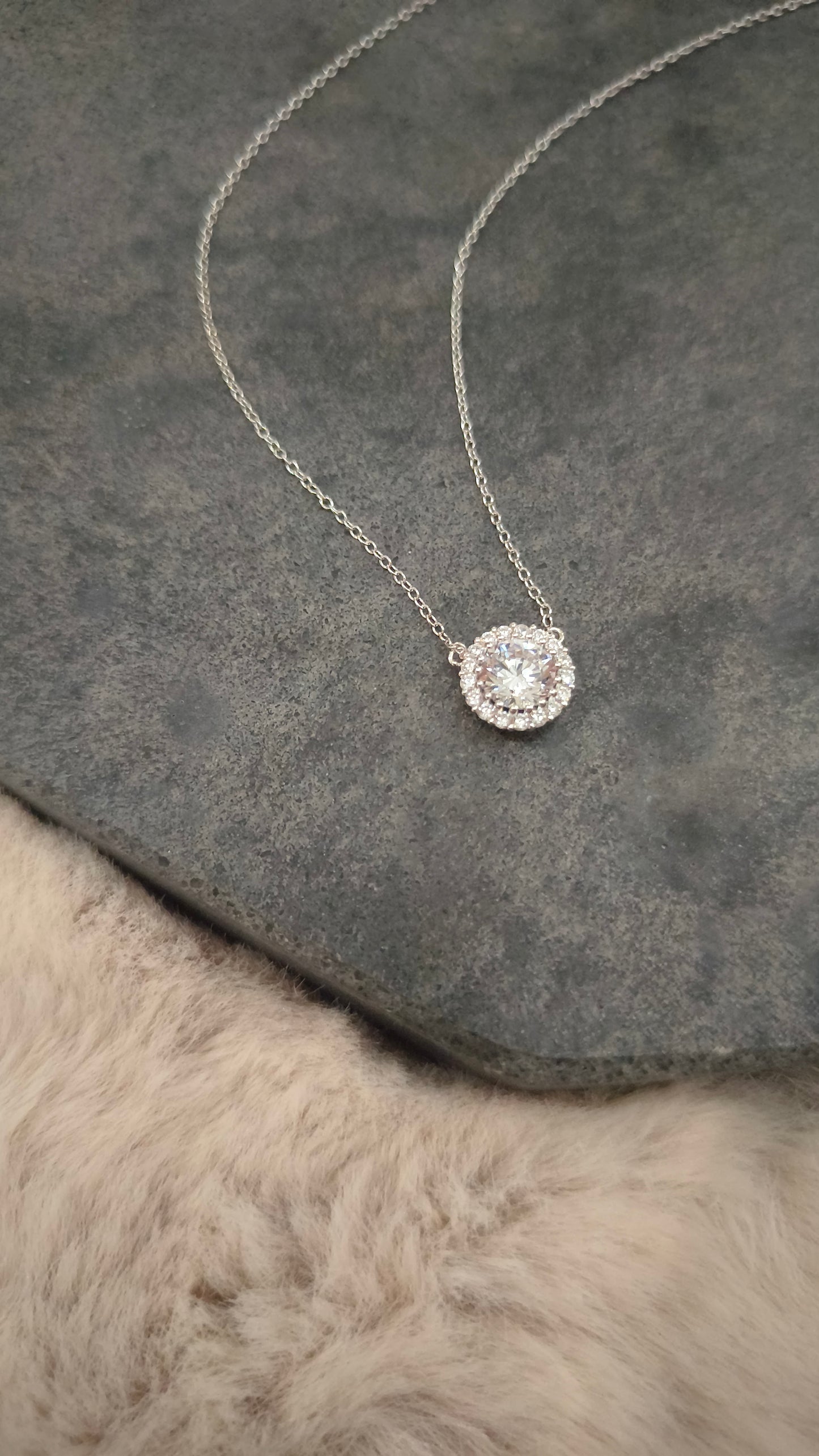 2873 Silver 925 Cubic Zirconia Necklace