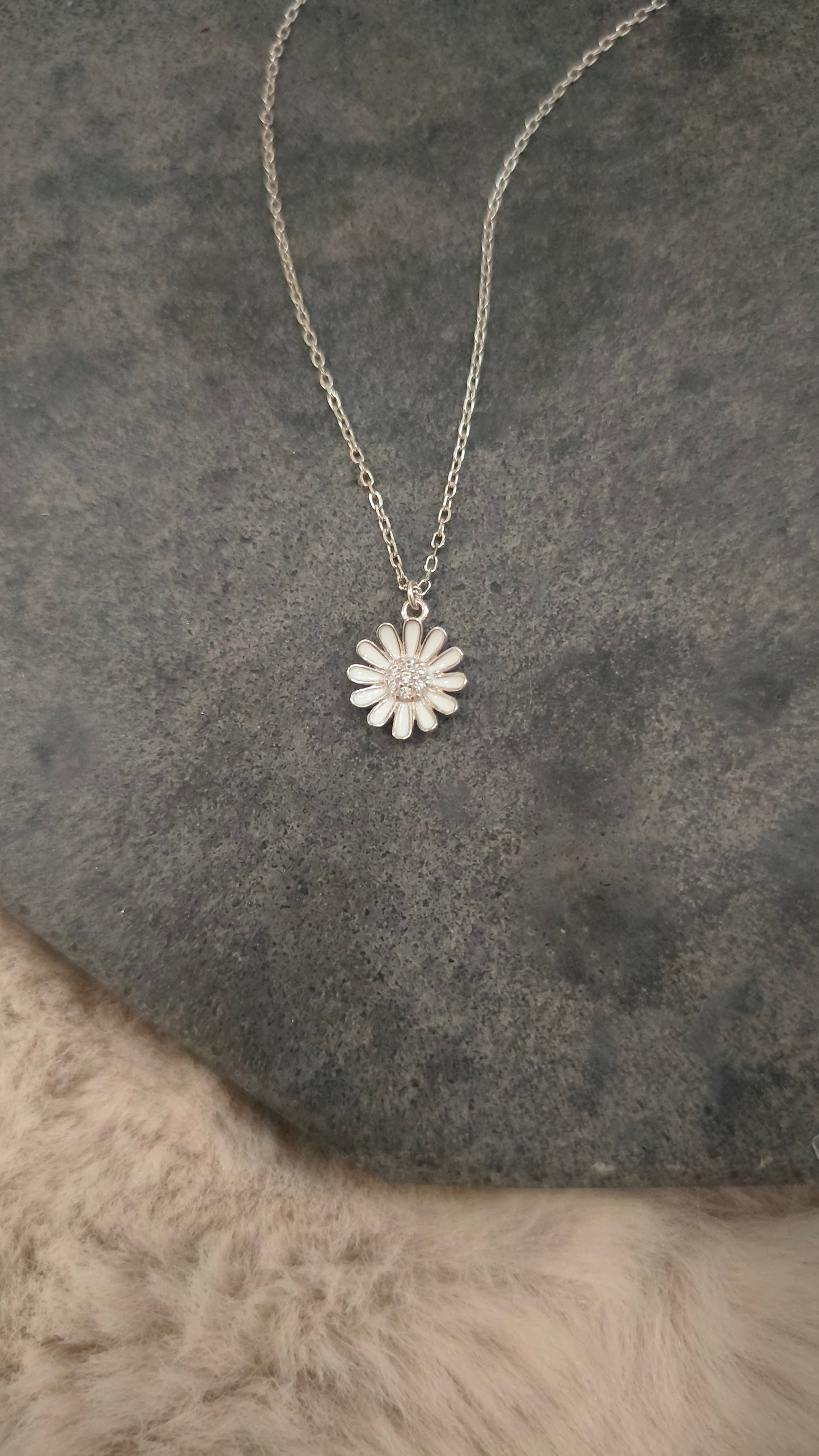 2871 Silver 925 Daisy Necklace