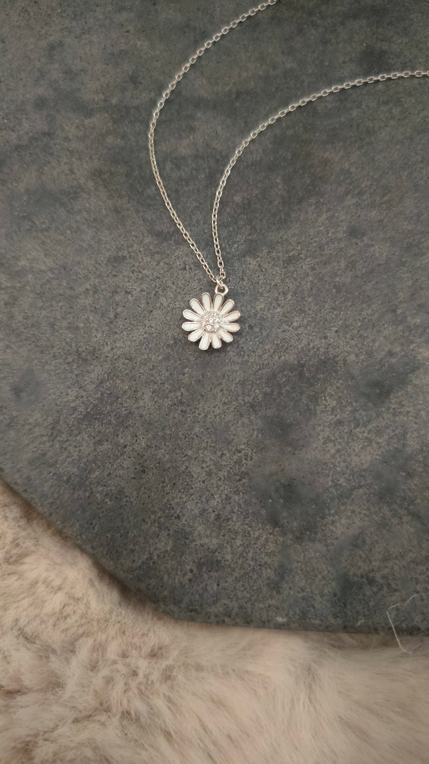 2871 Silver 925 Daisy Necklace