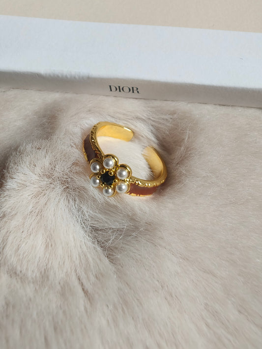 2919 Hepburn Ring